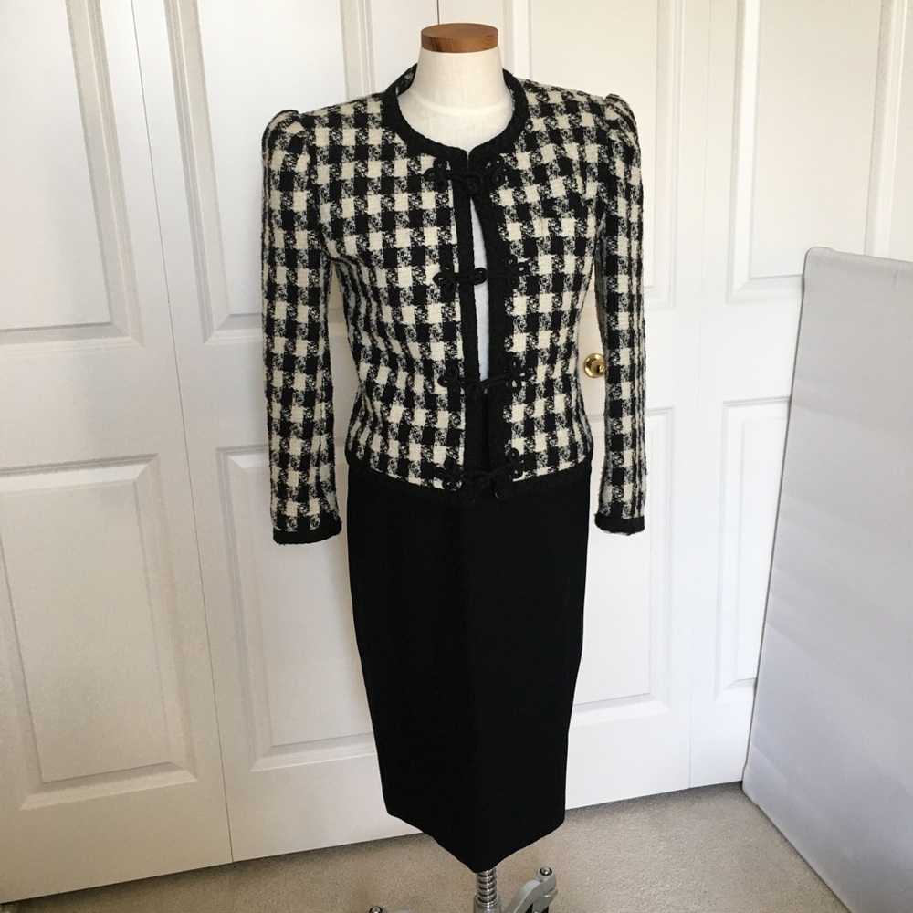 Vintage 80s houndstooth jacket w black skirt suit